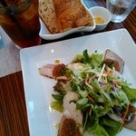 ランチ・サラダプレート￥１２００