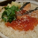 遊食彩旬 乃’SAN - 生鮭といくらの土鍋ご飯