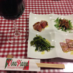 VinoPiazza - ワインと前菜4種