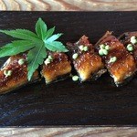 徳山鮓 - 余呉湖の天然鰻 山椒の実のせ