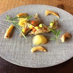 徳山鮓 - 子持ち鮎・紫しめじ・素麺かぼちゃ・マスカット 熟鮓の飯のソース