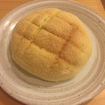 バックシュトゥーベ ツオップ - メロンパン