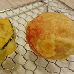 太門 - プチトマト（旬の野菜の天ぷら盛）