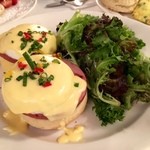 Sarabeth's - 定番のエッグベネディクト！