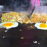 お好み食堂 伊東 - 五目焼きそば！２人前を同時に！