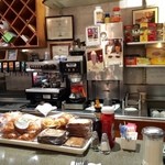 MORNING STAR CAFE - パンとコーヒーメーカーの1コマ！