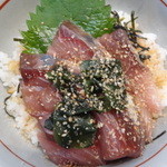 ウラニワ - りゅうきゅう丼のアップ（2015年9月来店）