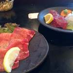 七輪焼肉 炭や - タンとヒレ