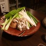 鶏料理ひとりひとり - 野菜追加　６８０円