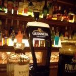 バー ウダ - Ｇｕｉｎｅｓｓビールサーバー