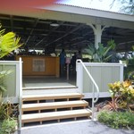 Lava Lava Beach Club - 入り口