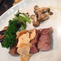 マルオン - ご飯お代わり自由です