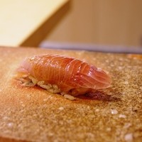 鮨 まるふく - 鰤