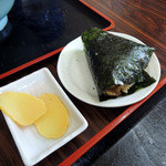 塩苅食堂 - 2015年9月22日(火・祝)　焼豚入りおにぎり(200円)