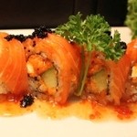 Ten Sushi - Beautiful Salmon roll