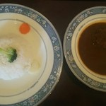 シェブー八雲亭・メゾンドカレー - ハンバーグカリー