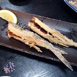 お食事処水仙 - 「本日の朝どり　伊東産　トビウオのから揚げ」　６５０円