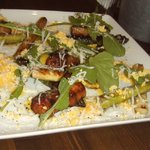 ア ミオ アージョ - 厚切りベーコンと有機アスパラガスのソテ・サルサオランデーゼ