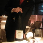 ベージュ アラン・デュカス 東京 - 