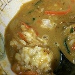 ラーメン ミート - 201510 ミート ★カレーラーメン丼（990円）★これより「チーズ層＋ご飯層」※ご飯を掬ってみました(^-^)/