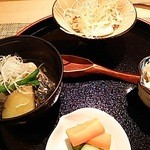 北新地 たくみ - 小鉢3皿+香の物