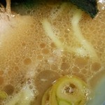 千葉家 - スープはおとなしめだがいいバランス。