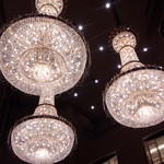 ハイアット リージェンシー 東京 - ～ハイアットリージェンシー東京～
      豪華なシャンデリア