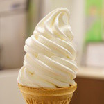 磯沼牧場 - みるくの黄金律ソフトクリーム（380円）
