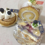 フレシュール - 大好みなレモンロール、ブルーベリーパイとプティングパイを食べるとこちらのパイ、タルトの美味しさを実感します