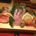 Sushi Maru - 盛り合わせ