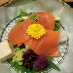 真木温泉 - これ、川魚のお刺身だそうです。