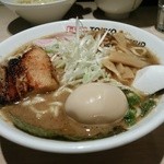 【2015.10.8(木)】特製ラーメン(L・250g)980円