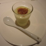 生ハムとメロンのエスプーマ 