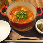 茶鍋cafe saryo - ランチ(お鍋＋小鉢＋お茶)