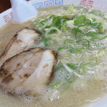 麺屋 多吉 - ラーメン550円。