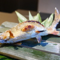 ＨＡＮＡ吉兆 - 子持ち鮎の塩焼き