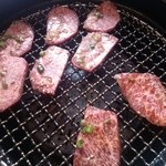 焼肉もろっこ - ジュ-開始！