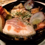 BARMAR - 鯛とアサリのオイル煮