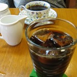 ドレミ洋菓子喫茶 - 今はとにかくアイスコーヒー （冷コーとも言う）