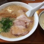 ますたにラーメン 田町店 - 