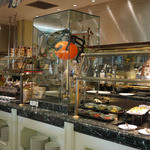 Hong Kong Disneyland Hotel - 