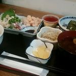 ごはん屋進 - 刺身定食