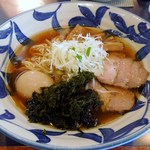 神田 磯野 - 醤油らーめん+名古屋コーチン味たま(2015.10)