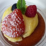 フランス人の店　ボー・スィエル - ＜2010.6＞サバラン 347円