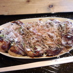 たこ焼き(８個)ピリ辛ソース　<税込>430円(2015.10.09)