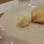 サダハルアオキ・パリ - エシレバター生　直接フランスから持ってきた