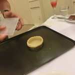 サダハルアオキ・パリ - 3回回したらこんな立派な枠が・・