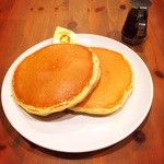 ヒイヅル cafe - まあるいお月さまのようなホットケーキ♪( ´▽｀)