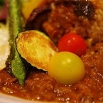 たまな食堂 Natural-shift Kitchen - たまなカレー 5種のお野菜の素揚げアップ