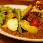 たまな食堂 Natural-shift Kitchen - たまなカレー 5種のお野菜の素揚げ